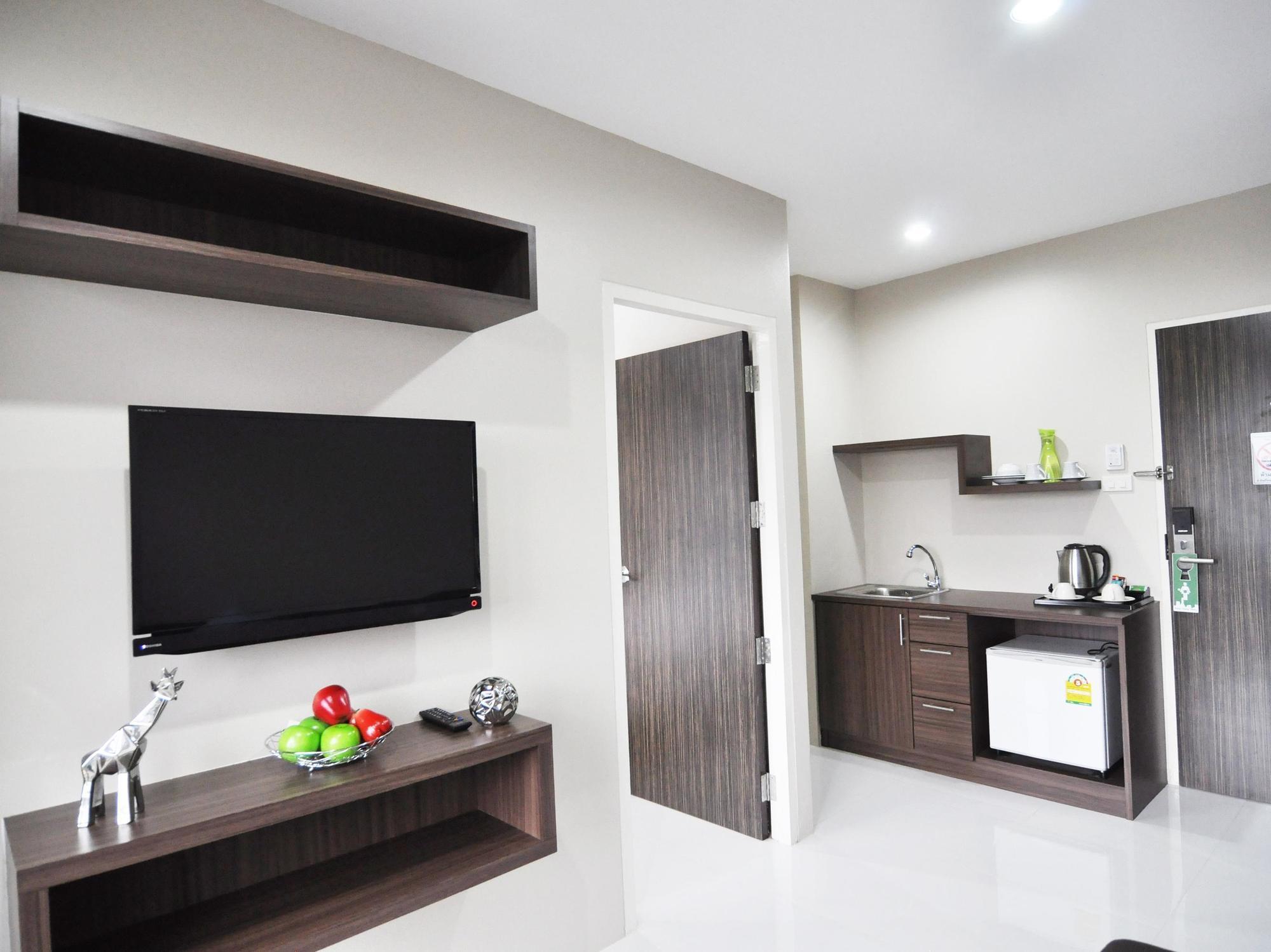 Khao Rang Place Phuket Exterior foto